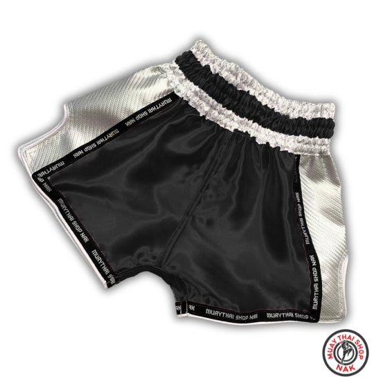 オーダーキックパンツ(ショート丈)、ブラックxシルバー、刺繍カスタム
