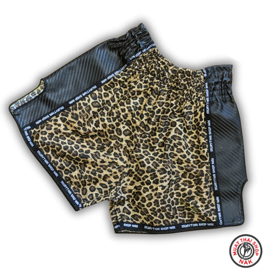 オーダーキックパンツ(ショート丈)レオパードxブラック、サテン生地とSyntheticレザーを使用したカスタムパンツ