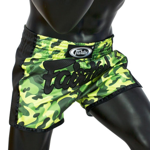Fairtex キックパンツ BS1710、スタイリッシュなパイピングと快適フィット