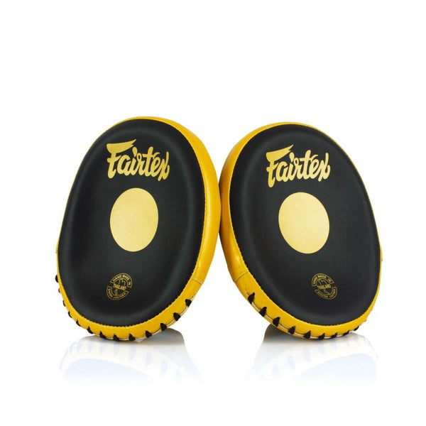 Fairtex パンチングミット FMV15、マイクロファイバー製、耐久性と軽量性
