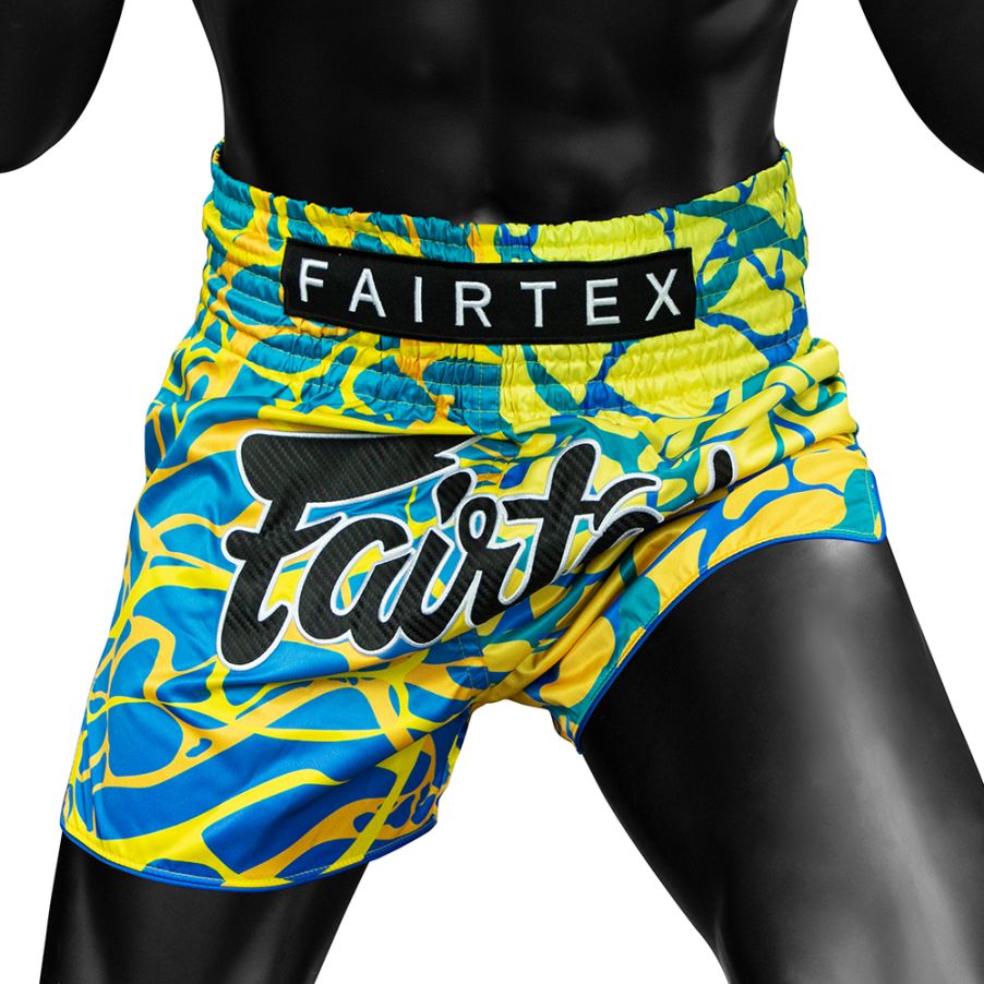 Fairtex BS1927ムエタイ＆キックパンツ、スリムカットデザイン、敏捷性と動きやすさを追求
