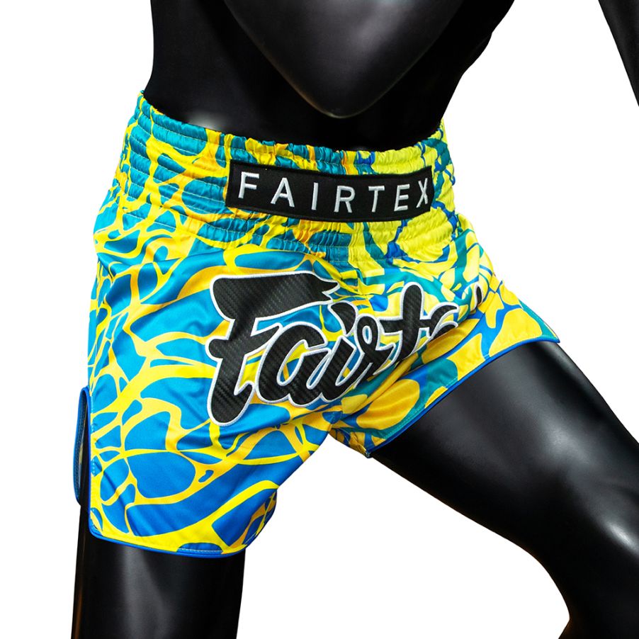 Fairtex BS1927パンツ、耐久性の高いマイクロサテン素材、柔軟性と快適さを提供

