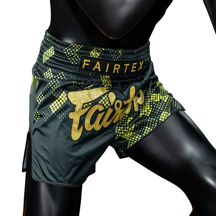 Fairtex BS1931パンツ、耐久性の高いマイクロサテン素材、柔軟性と快適さを提供
