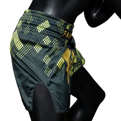 Fairtex BS1931ムエタイ＆キックパンツ、ジップロックパッケージとハンガー付属
