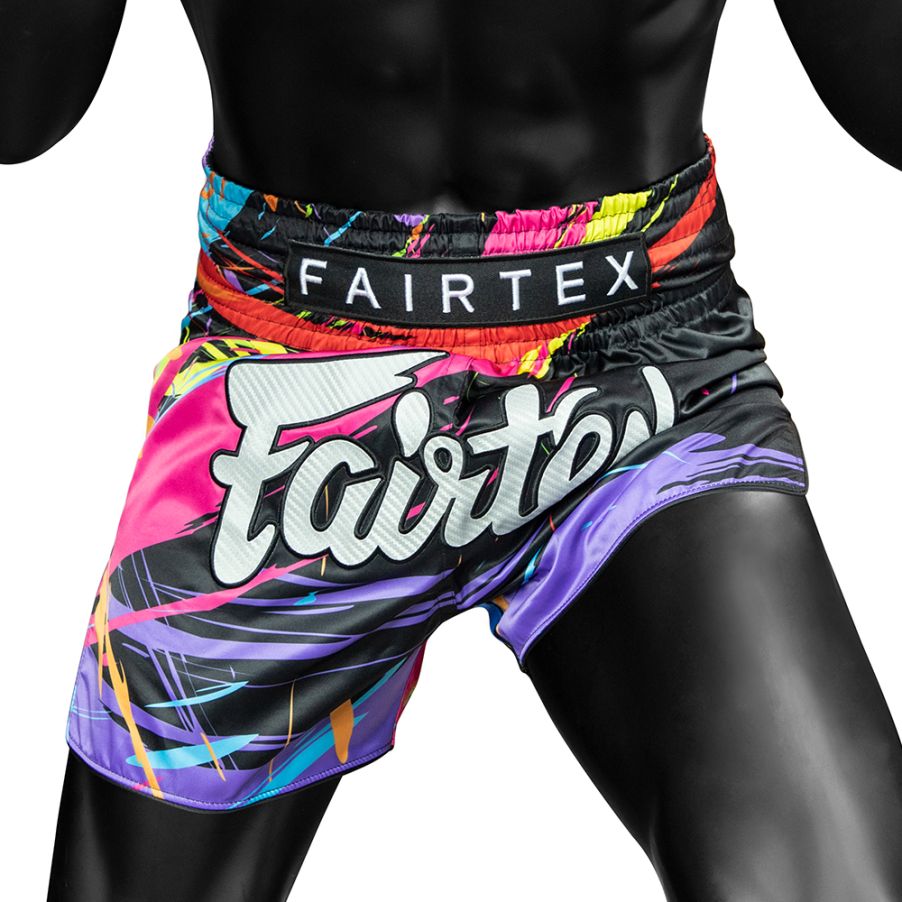 Fairtex BS1934ムエタイ＆キックパンツ、スリムカットデザイン、敏捷性と動きやすさを追求
