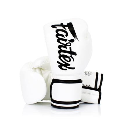 Fairtex BGV14グローブ、ホワイトカラー、軽量で手首をしっかりサポートするグローブ
