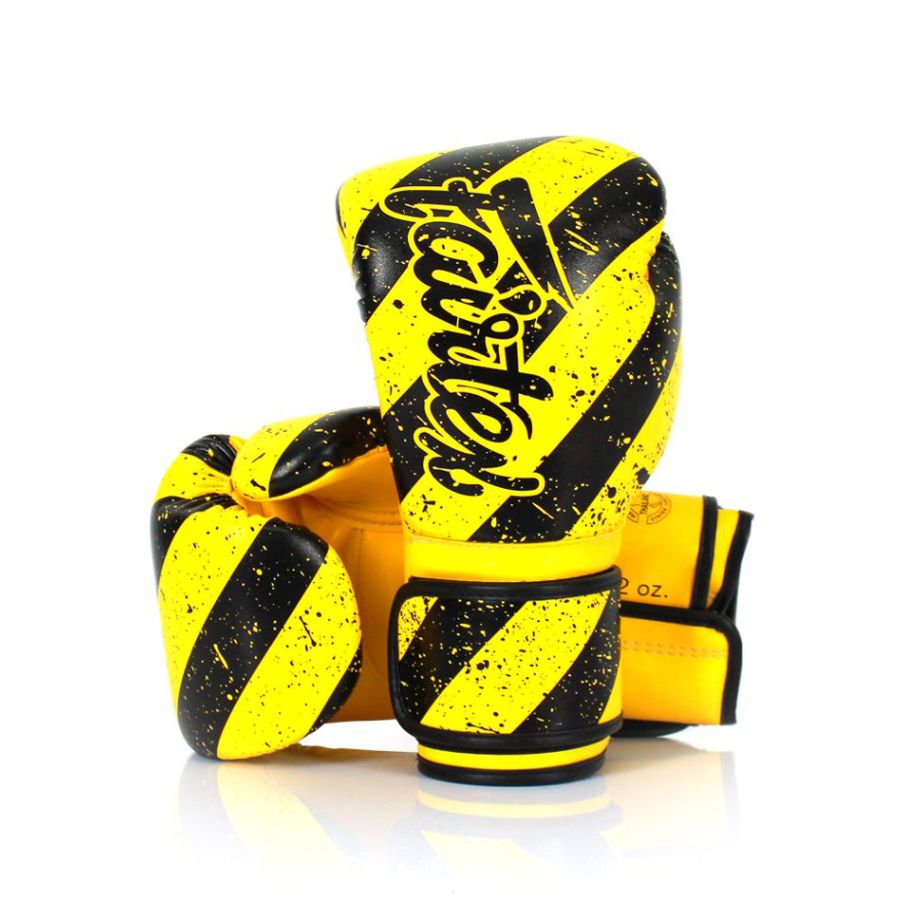Fairtex BGV14Yグローブ、耐久性のあるマイクロファイバー素材、ムエタイ＆キックボクシング用

