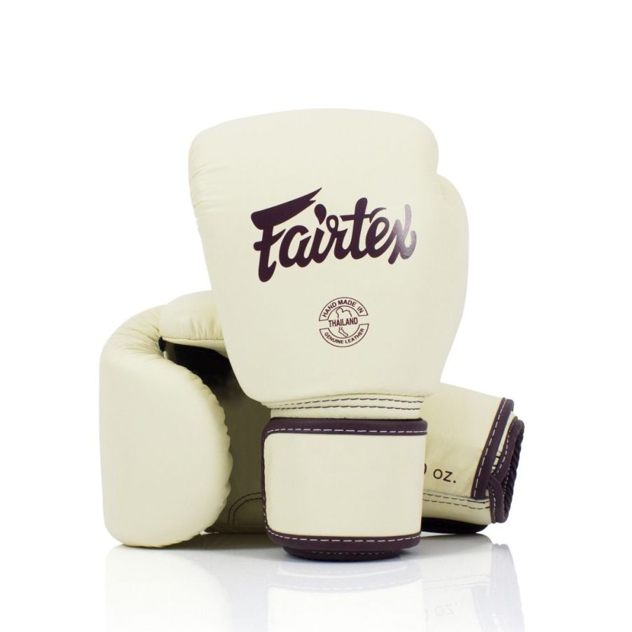 Fairtex BGV16グローブ、カーキカラー、本革、耐久性とフィット感に優れたムエタイ＆キックボクシング用グローブ
