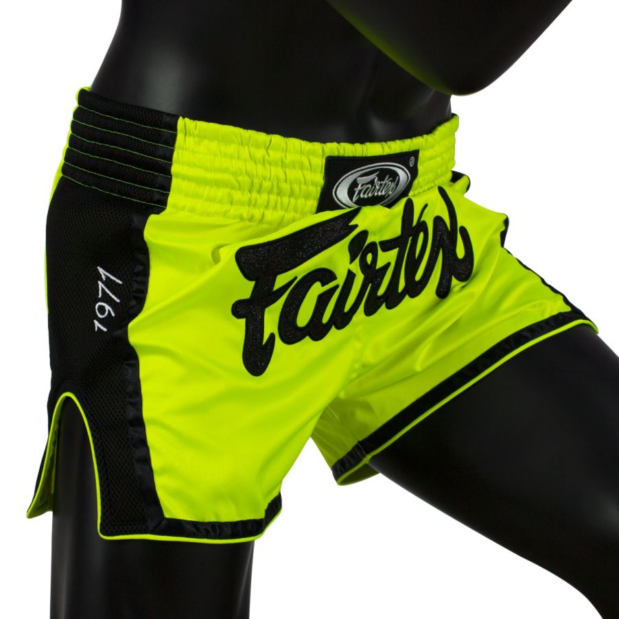 Fairtex キックパンツ BS1706、6本ゴムバンドで快適なフィット感
