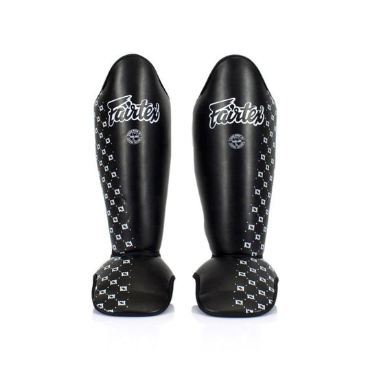 Fairtex レガース SP5 ブラック ムエタイ・キックボクシング用
